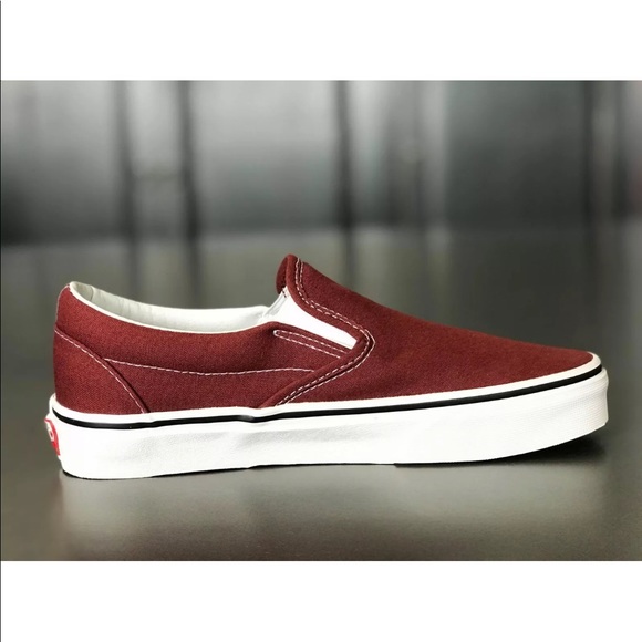 Vans Women’s Classic Slip-On Shoe Madder Brown - Picture 2 of 8